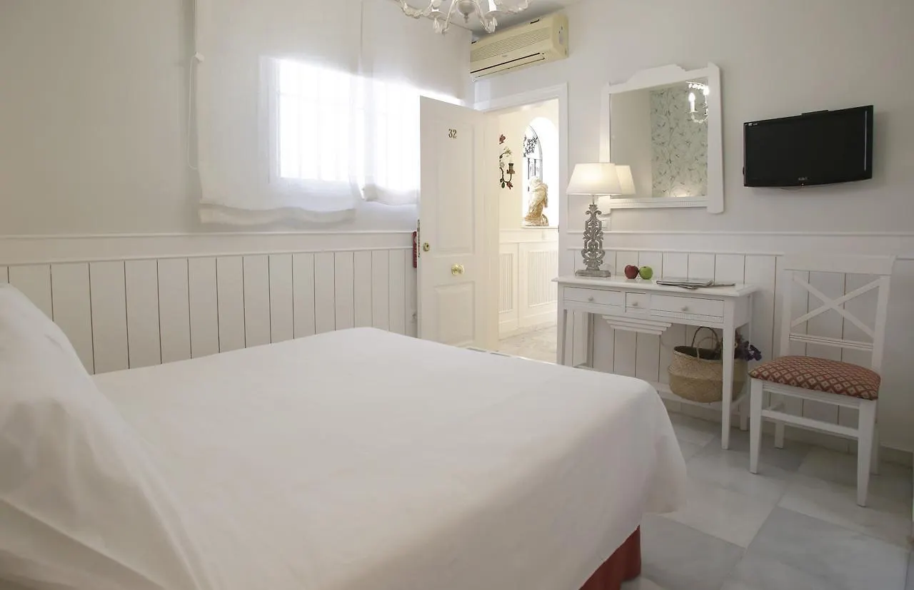 Basic Hotel Puerta De Sevilla 0*,  Spanien